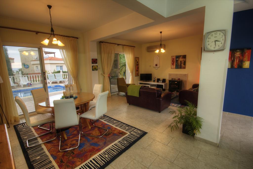Villa Athina Πάφος Δωμάτιο φωτογραφία