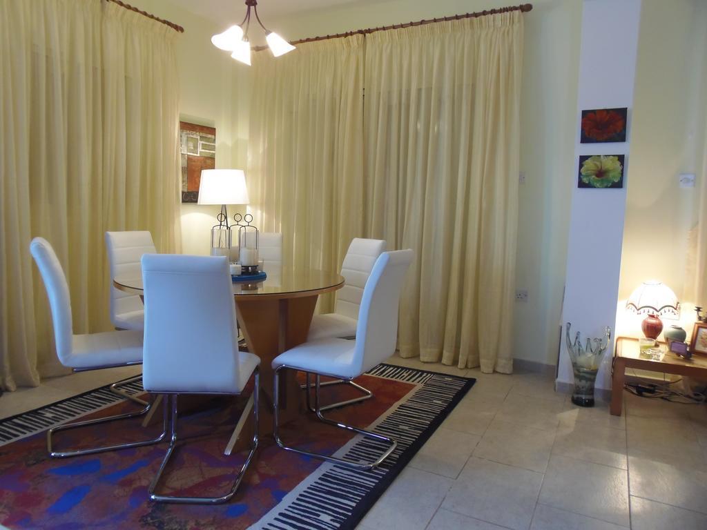 Villa Athina Πάφος Δωμάτιο φωτογραφία